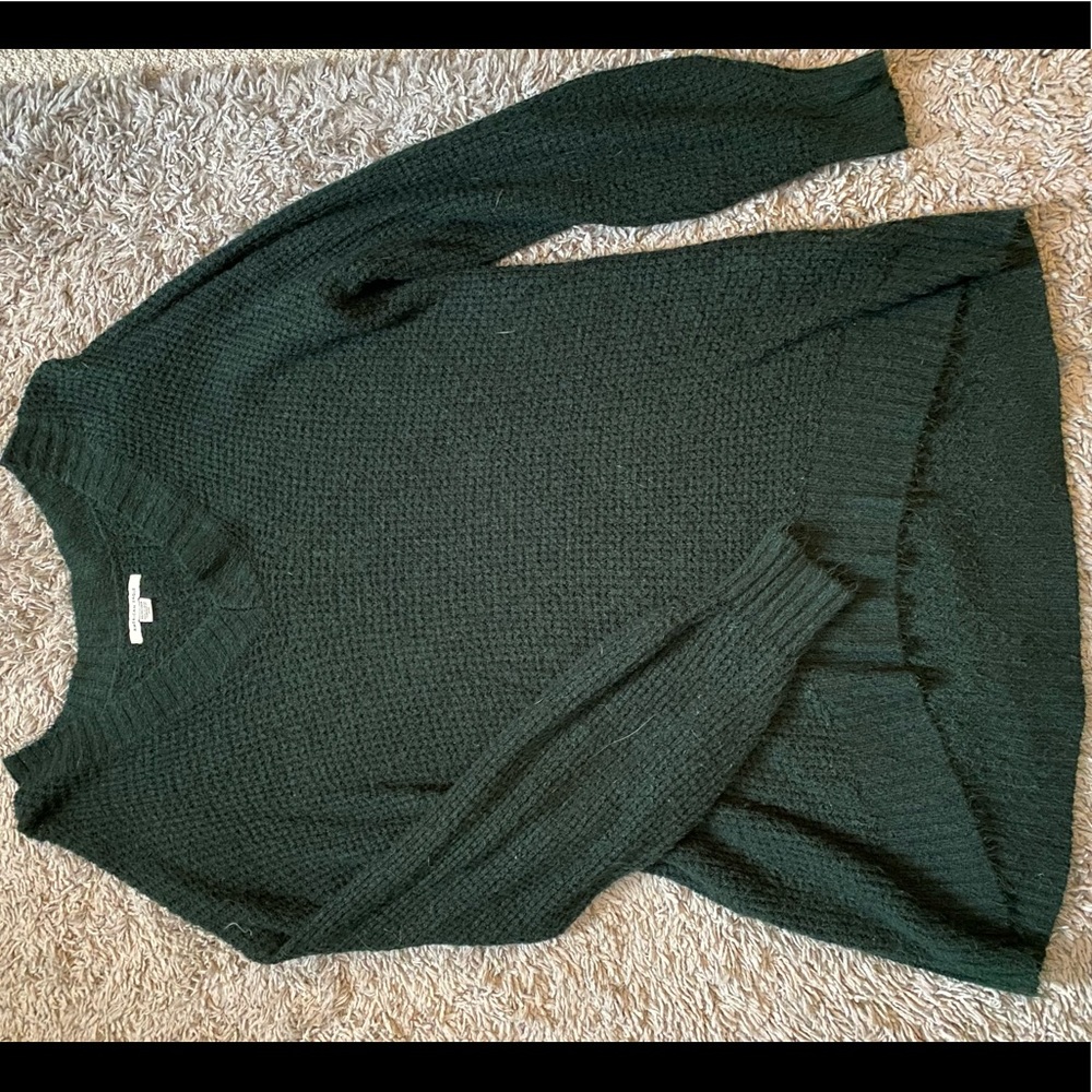 Women’s American Eagle sweater